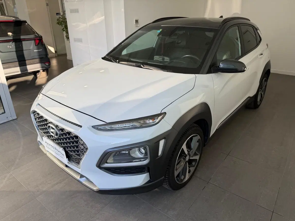 Hyundai Kona usata a Napoli (2)