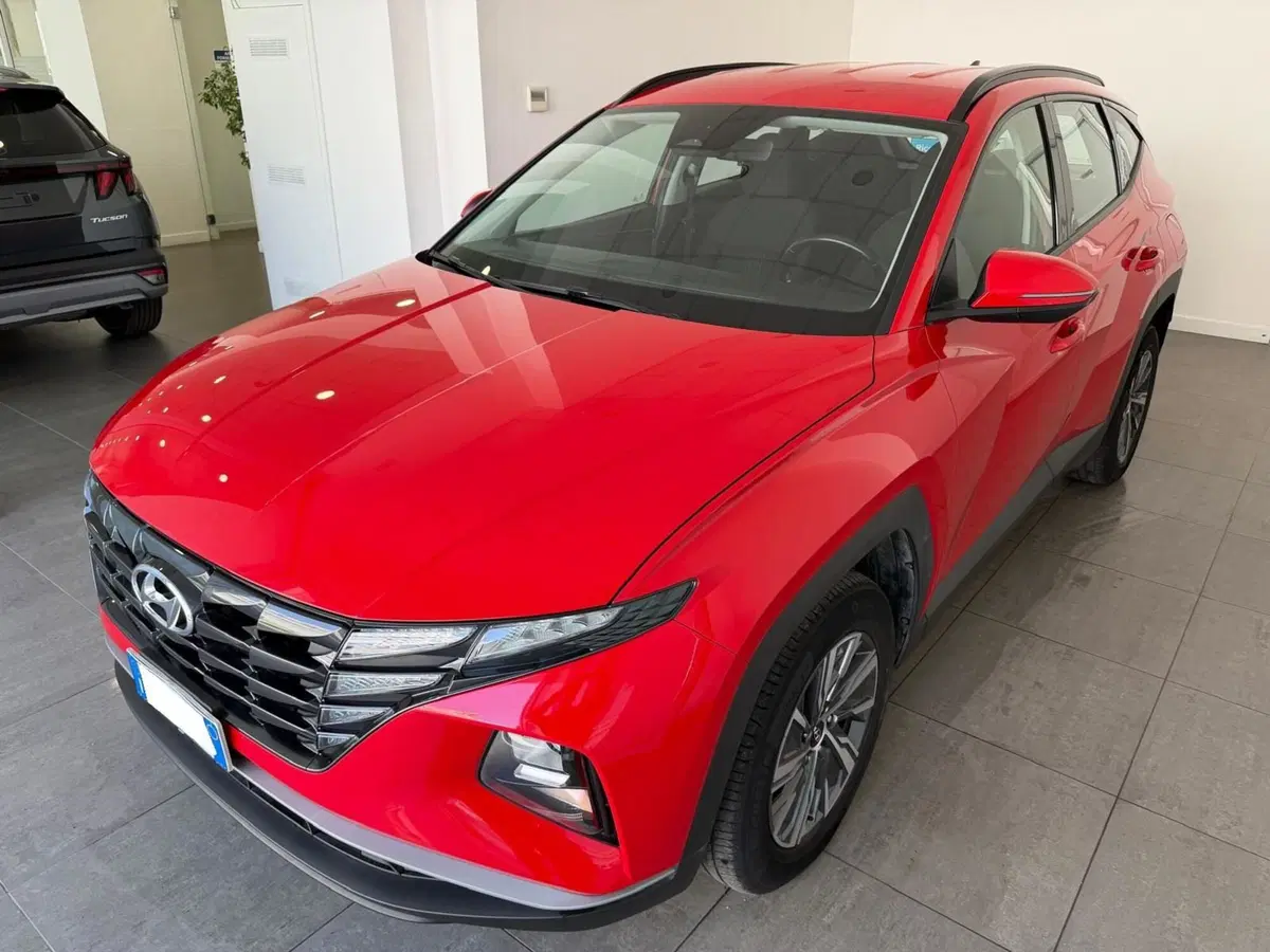 Hyundai Tucson usata a Napoli (2)