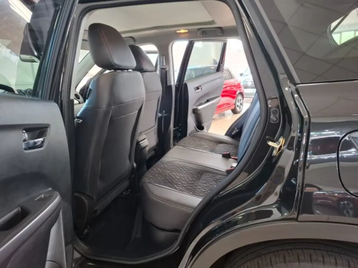 Suzuki Vitara nuova a Reggio Emilia (14)