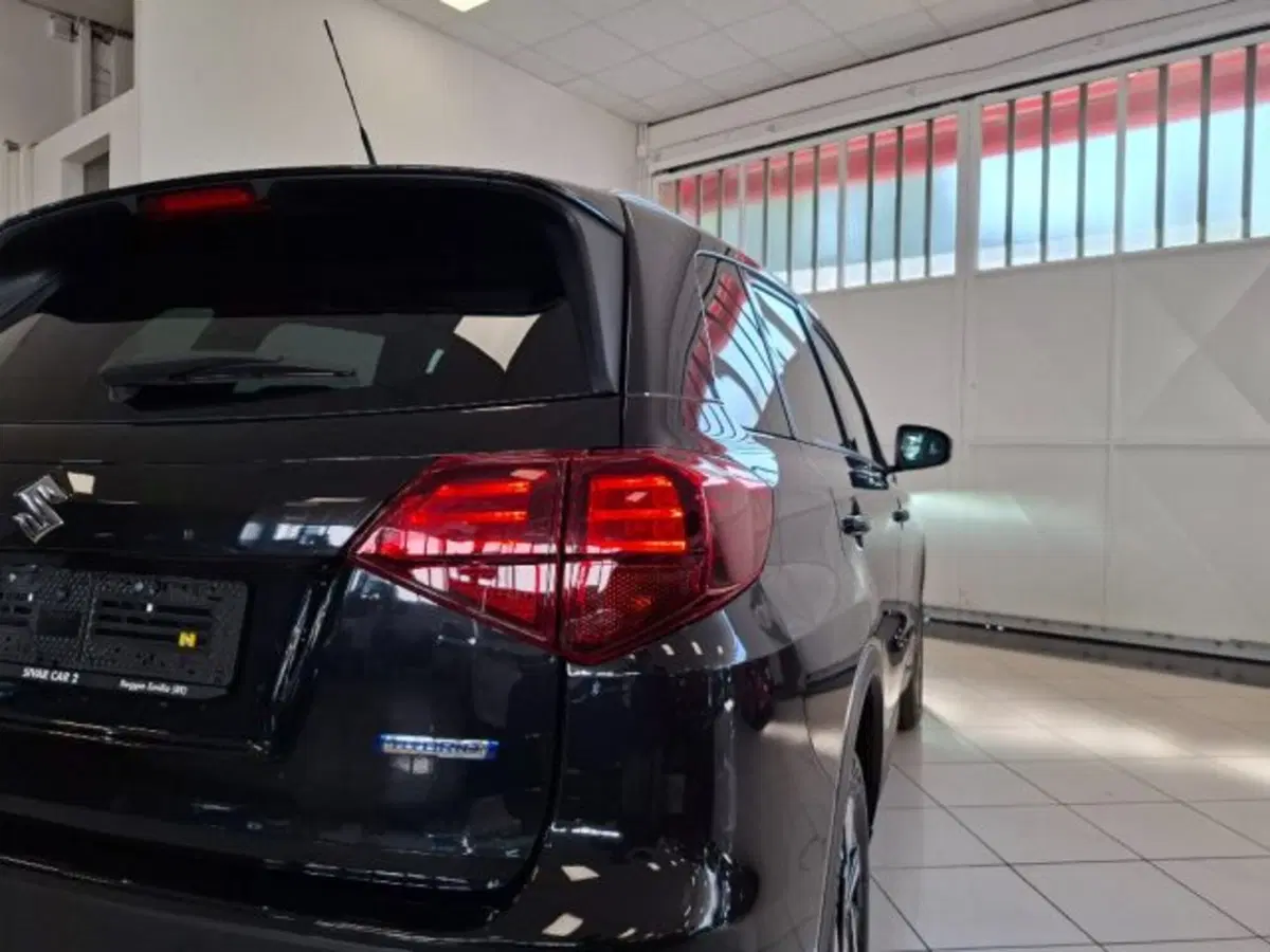 Suzuki Vitara nuova a Reggio Emilia (19)