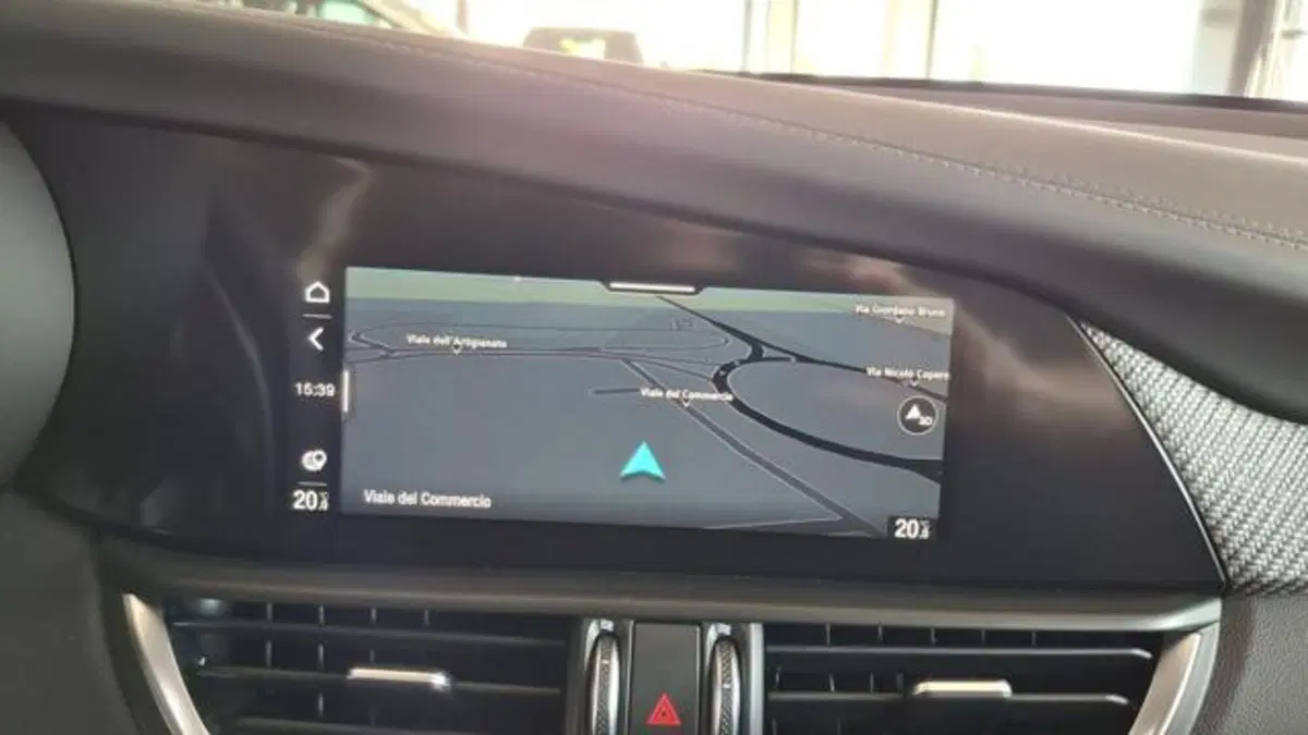 Alfa Romeo Giulia nuova a Padova (16)