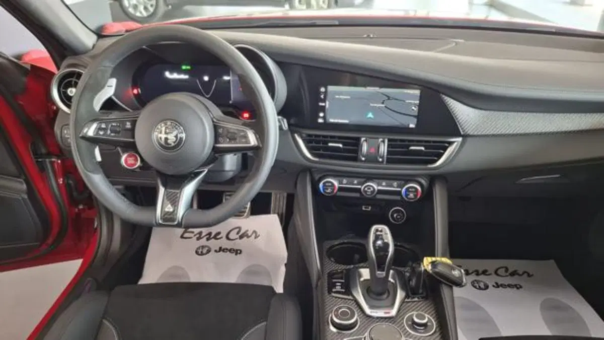 Alfa Romeo Giulia nuova a Padova (7)