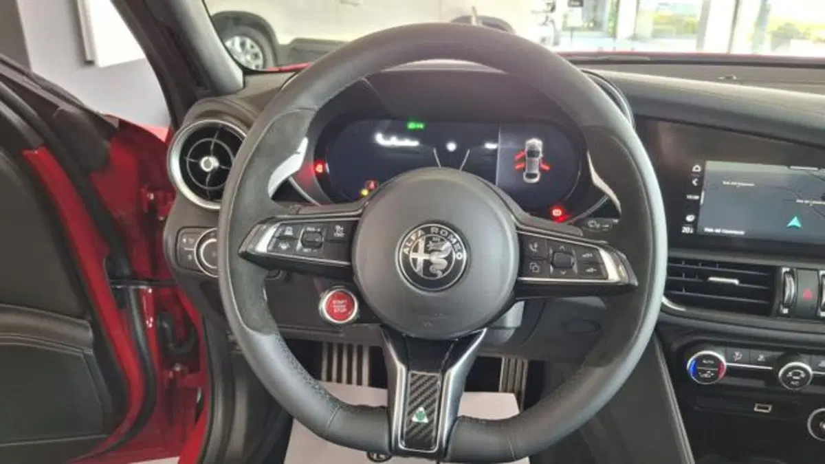 Alfa Romeo Giulia nuova a Padova (8)
