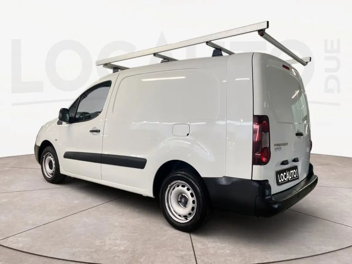 Peugeot Partner Furgone usata a Torino (4)