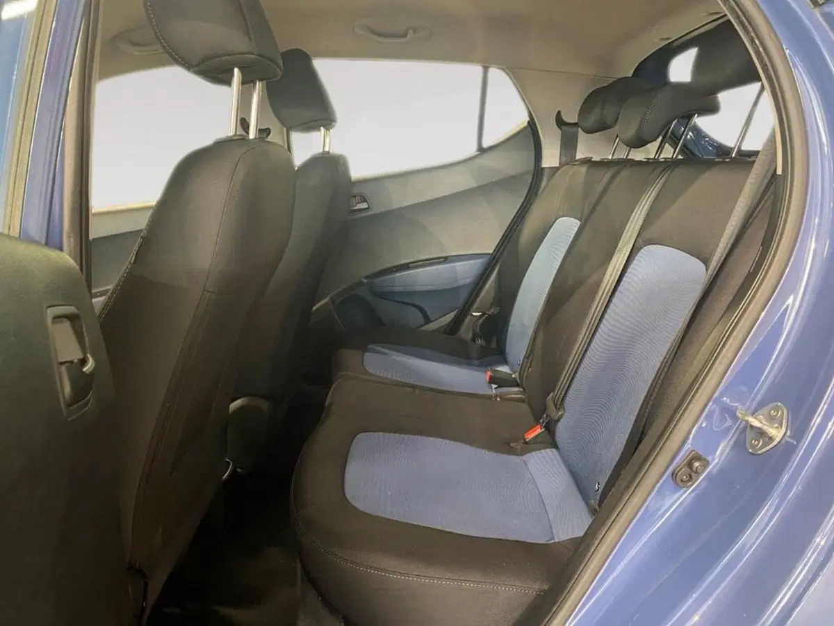 Hyundai i10 usata a Torino (7)