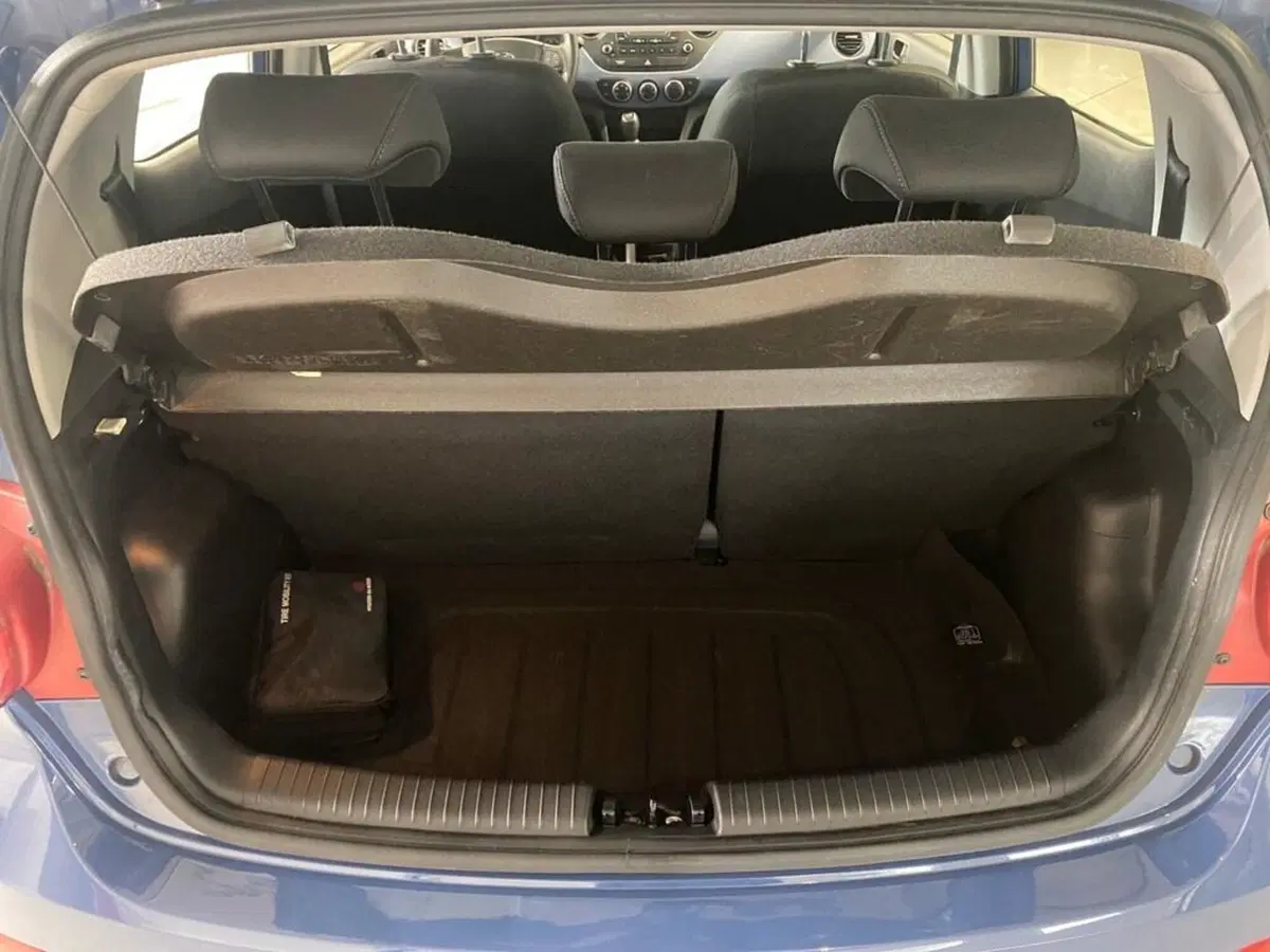 Hyundai i10 usata a Torino (8)