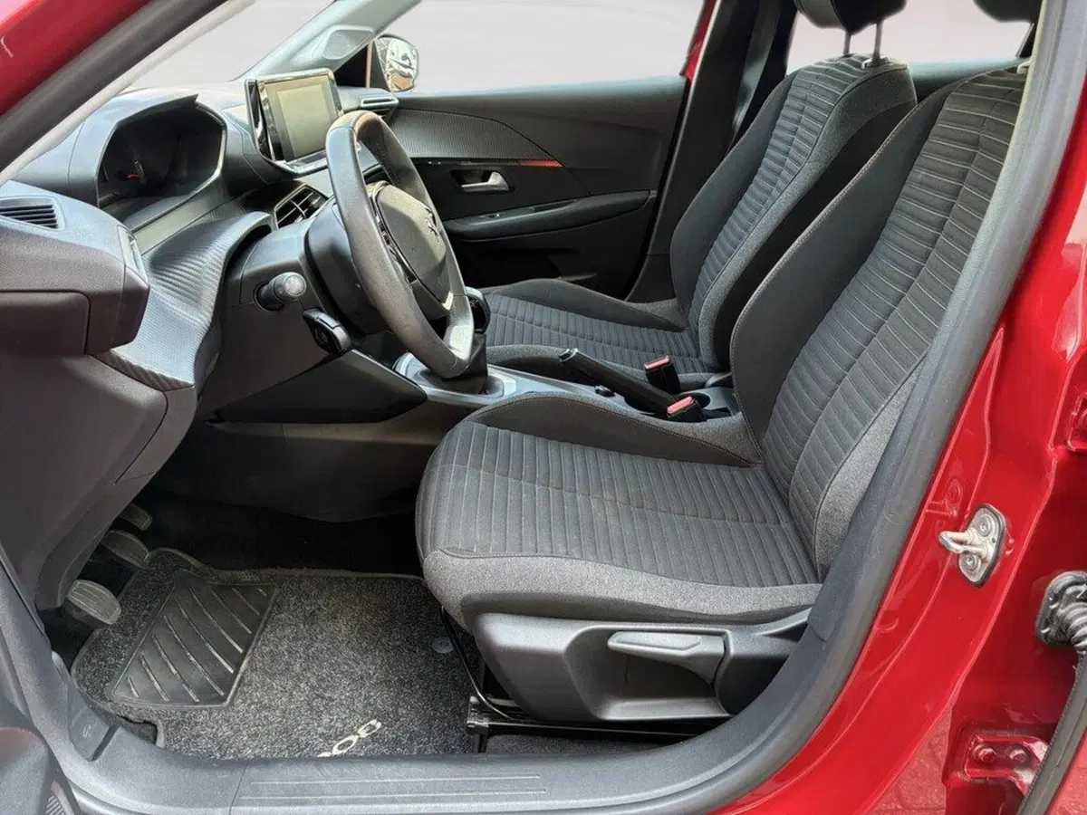 Peugeot 208 usata a Torino (7)