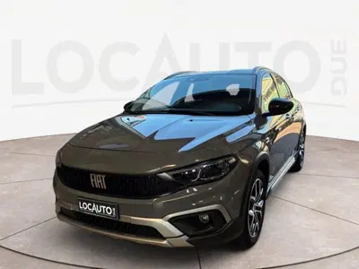 Fiat Tipo 1.6 mjt Cross s&amp;s 130cv del 2022 usata a Torino