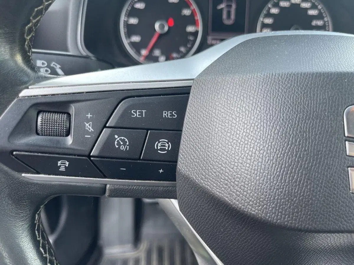 SEAT Arona usata a Torino (13)
