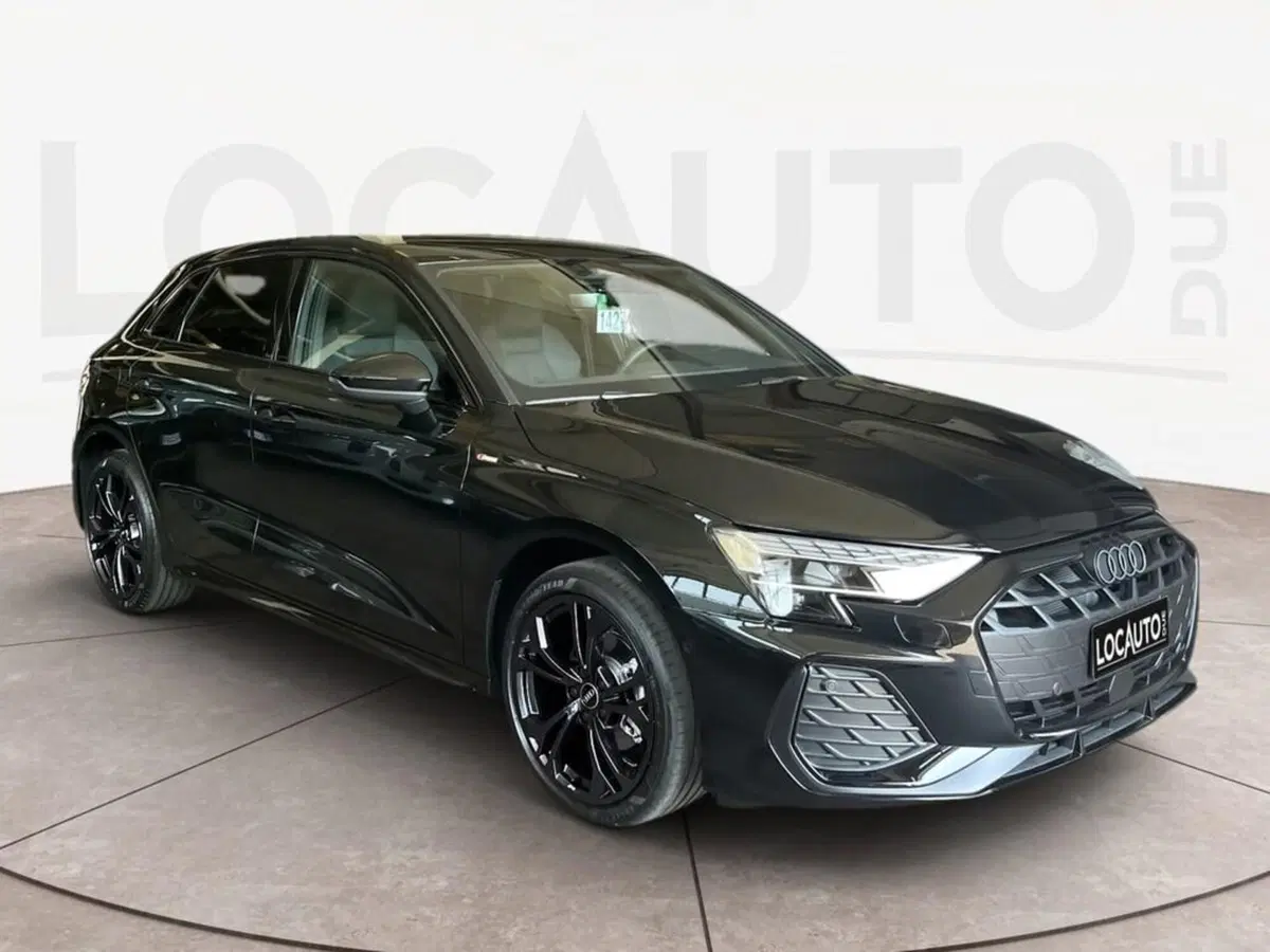 Audi A3 Sportback nuova a Torino (3)