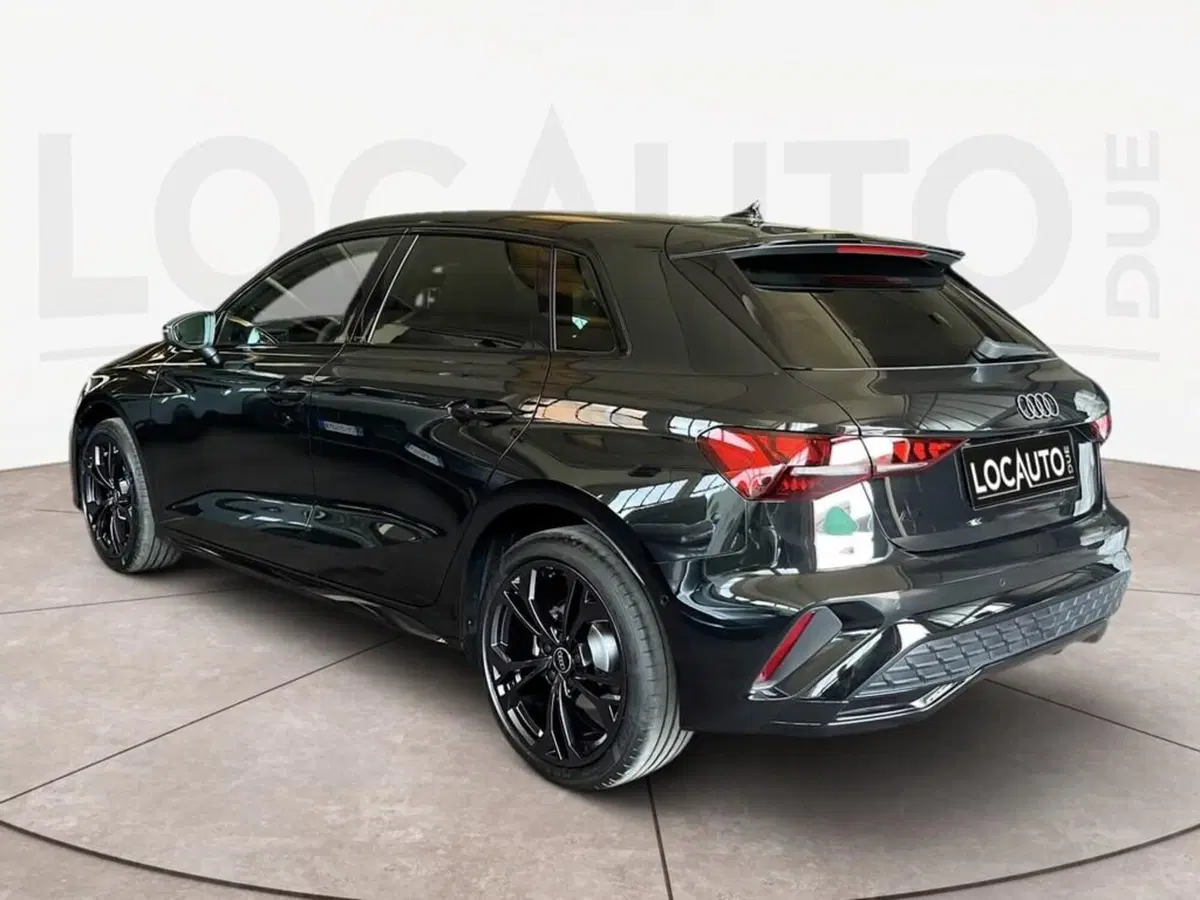 Audi A3 Sportback nuova a Torino (5)