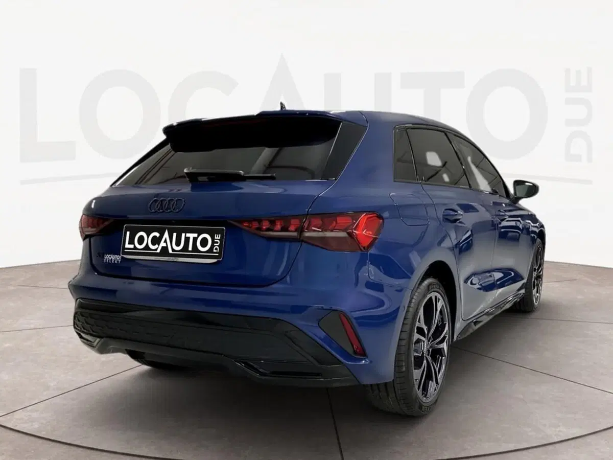 Audi A3 Sportback nuova a Torino (4)
