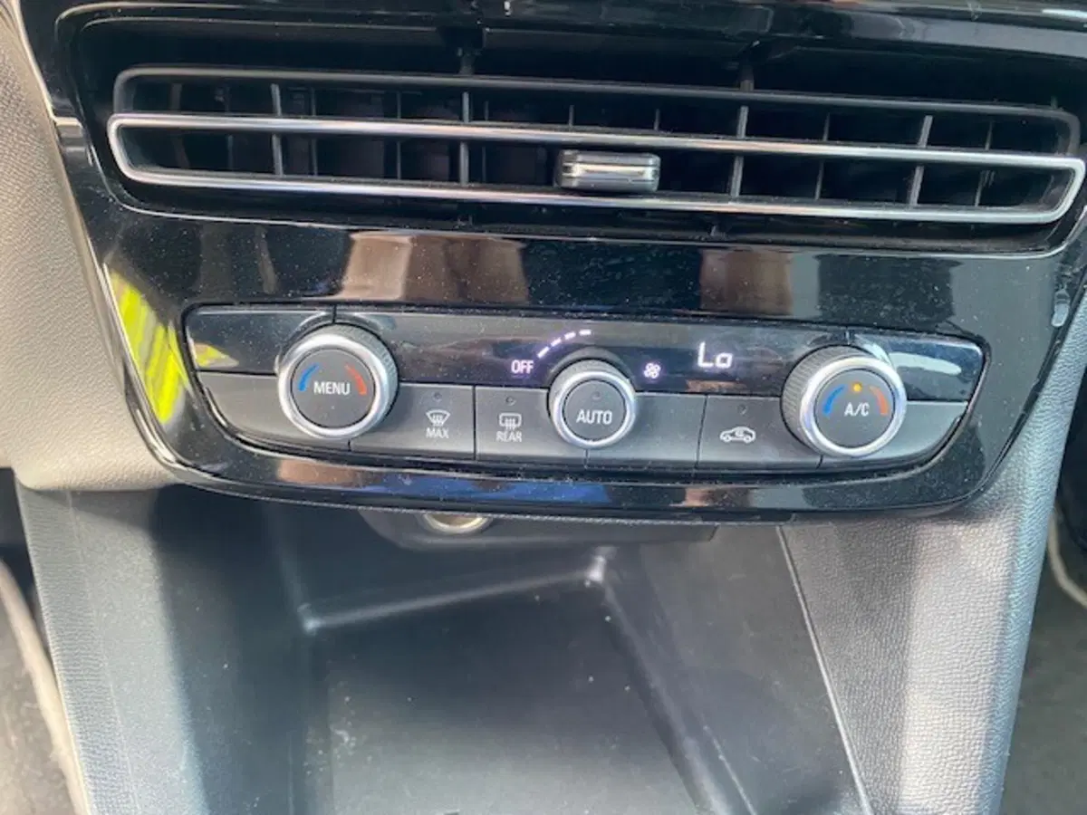 Opel Mokka usata a Catania (9)
