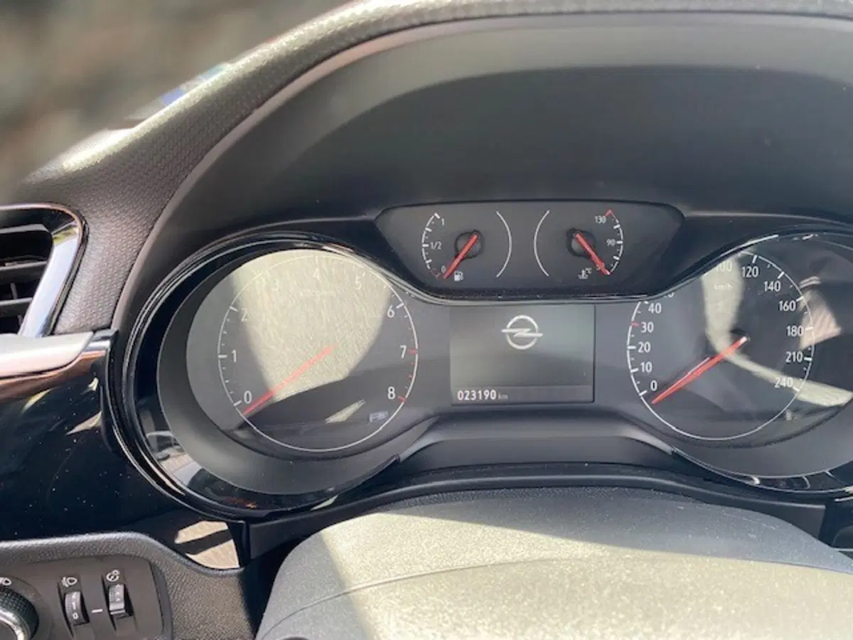Opel Corsa usata a Catania (11)
