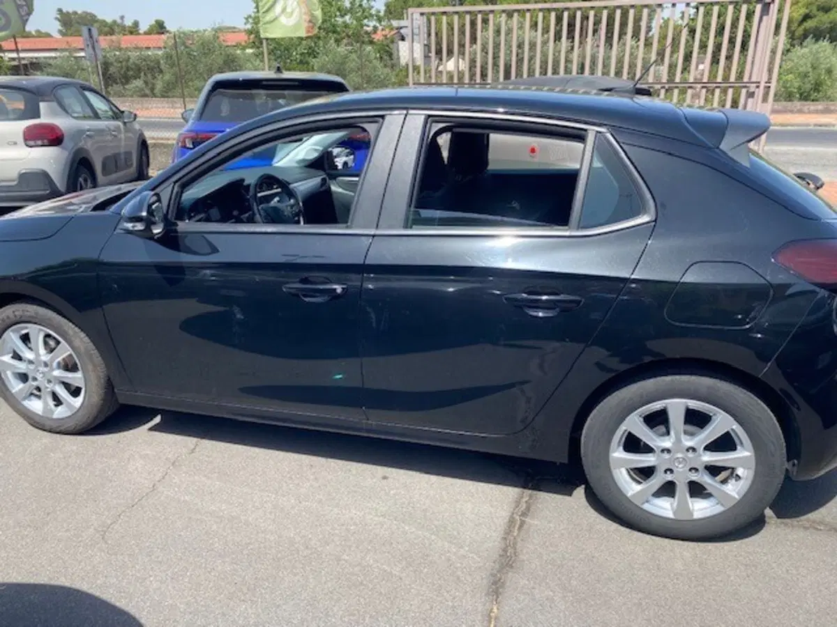 Opel Corsa usata a Catania (2)