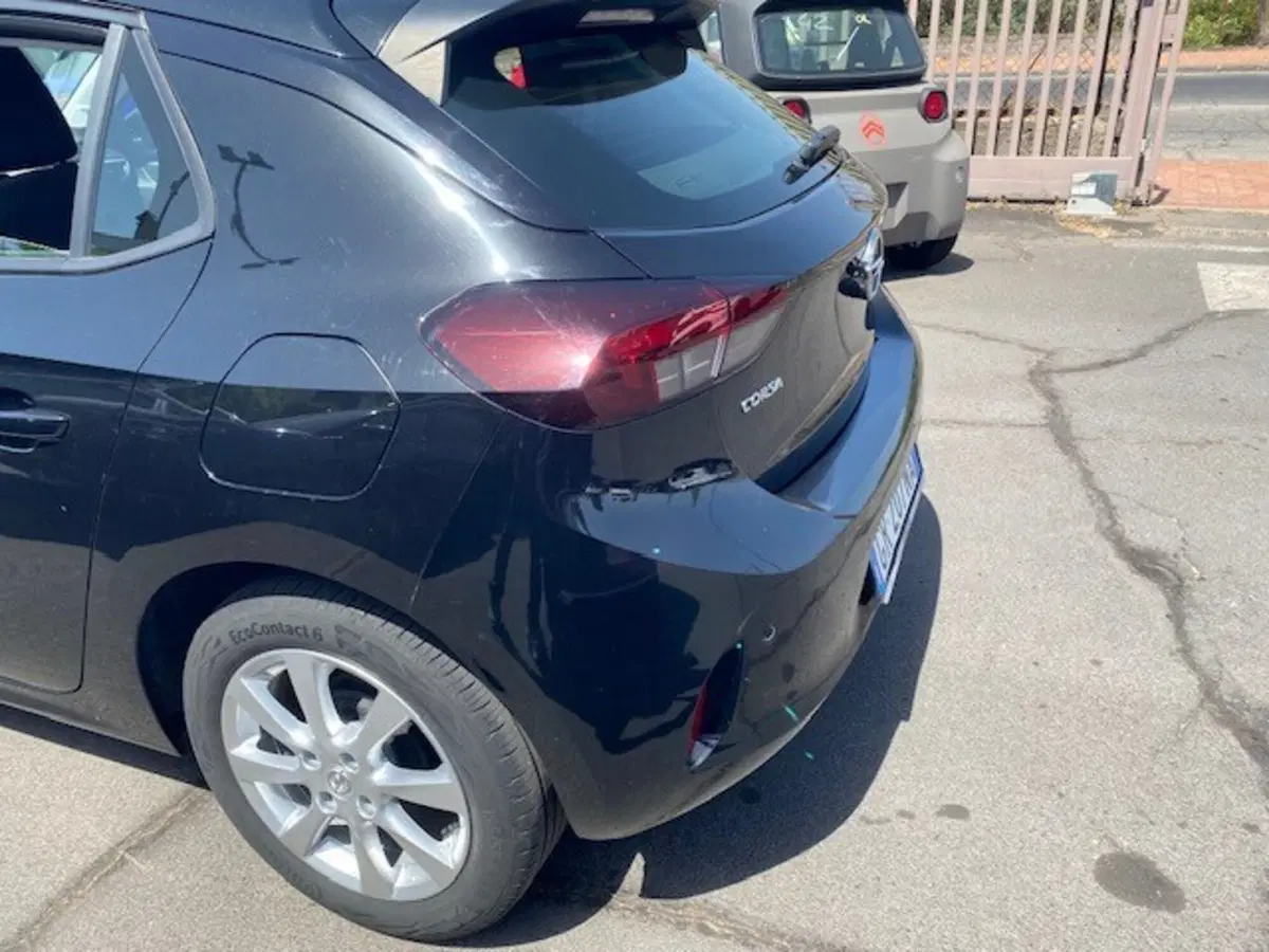 Opel Corsa usata a Catania (3)