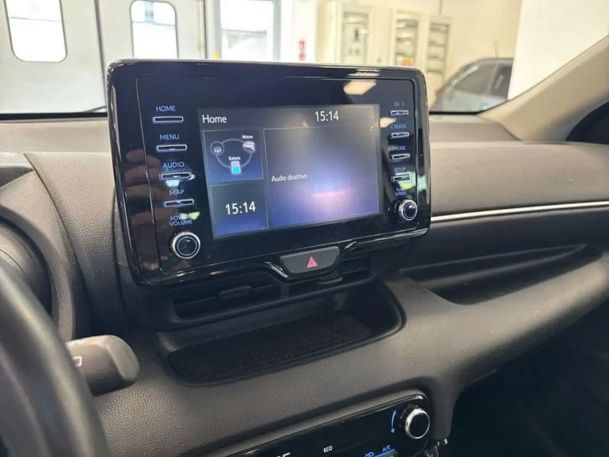 Toyota Yaris usata a Prato (14)