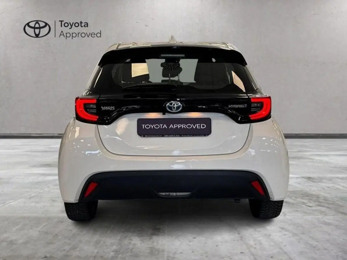 Toyota Yaris usata a Prato (7)