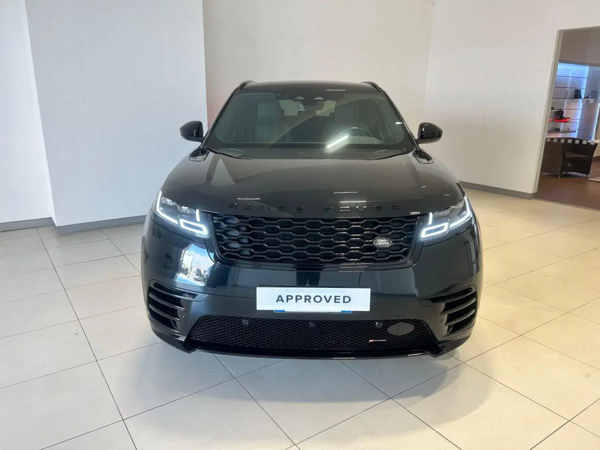 Land Rover Range Rover Velar usata a Napoli (10)