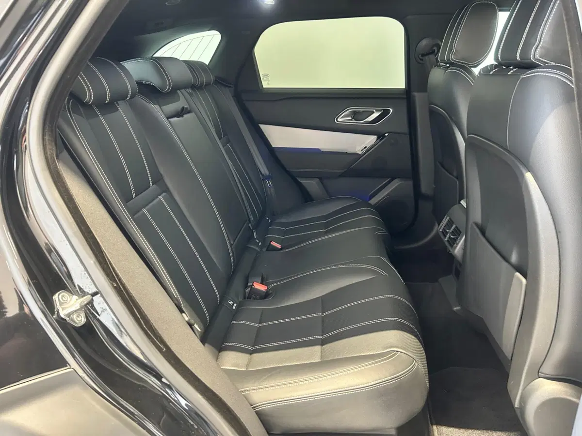 Land Rover Range Rover Velar usata a Napoli (6)
