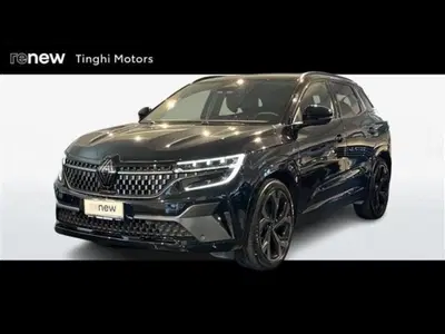 Renault Austral 1.2 full hybrid Iconic Esprit Alpine 200cv auto del 2023 usata a Empoli