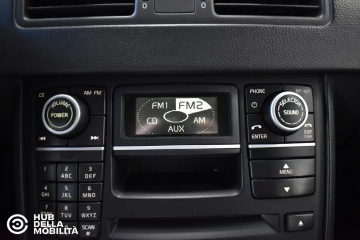 Volvo XC90 usata a Perugia (16)