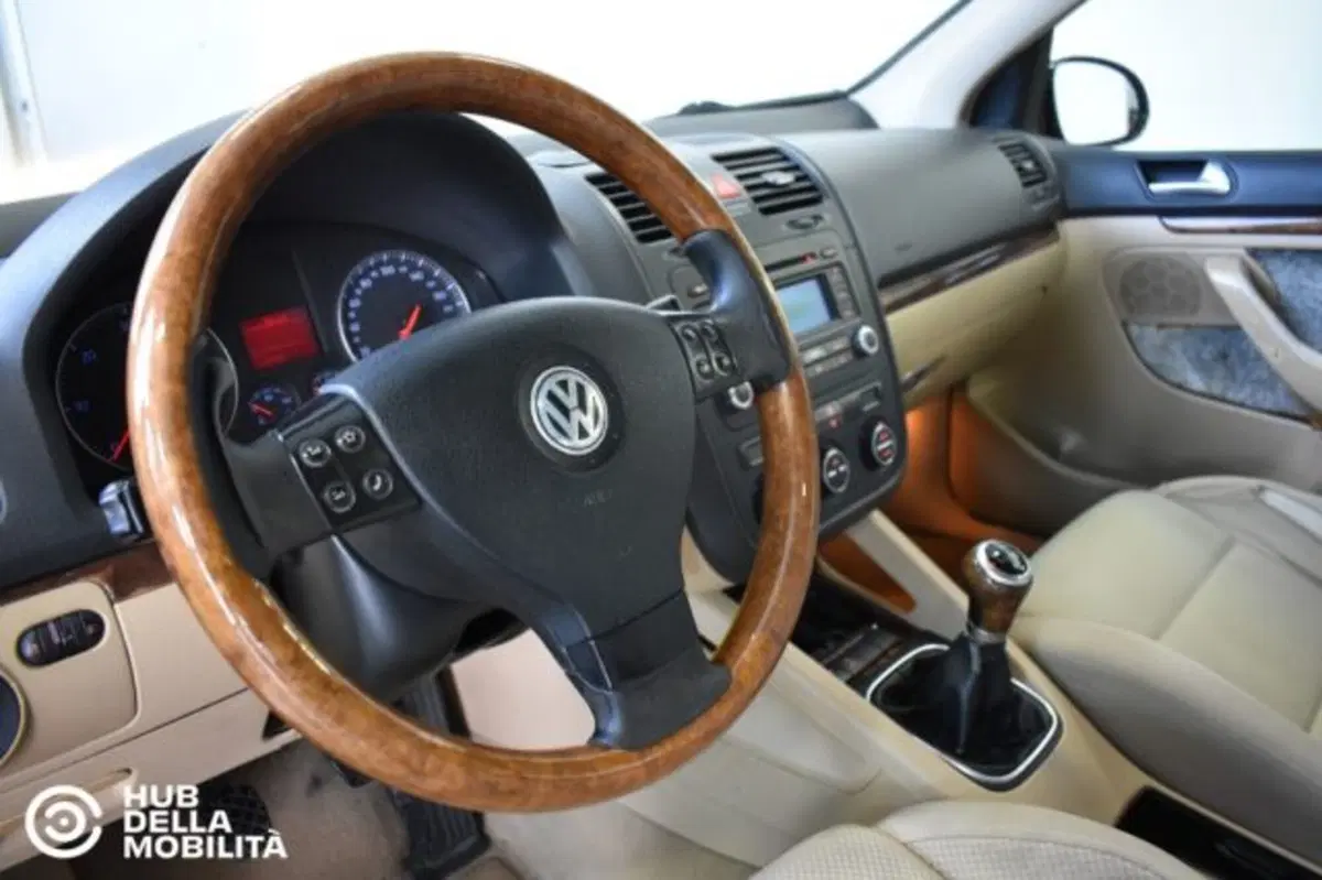 Volkswagen Golf usata a Perugia (17)