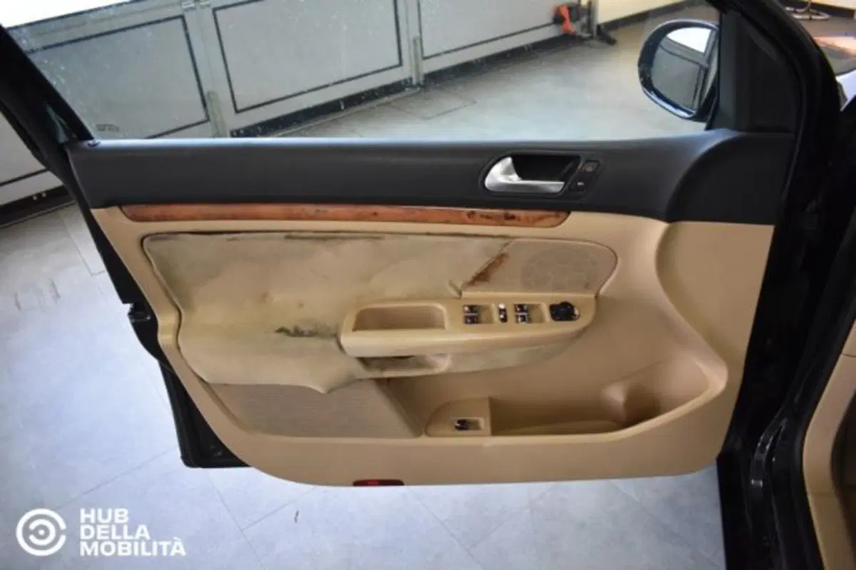 Volkswagen Golf usata a Perugia (7)