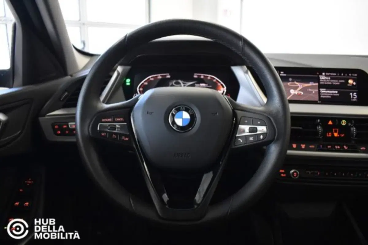 BMW Serie 1 usata a Perugia (14)