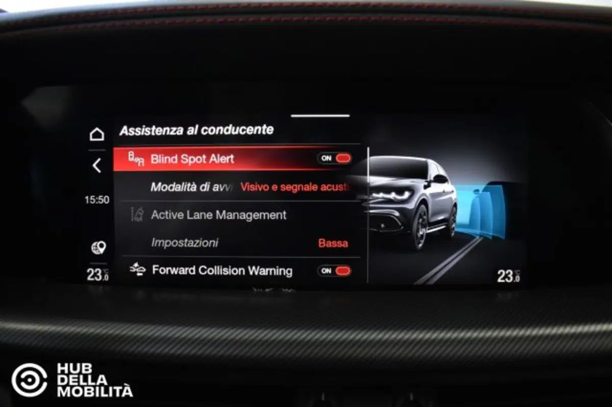 Alfa Romeo Stelvio usata a Perugia (16)