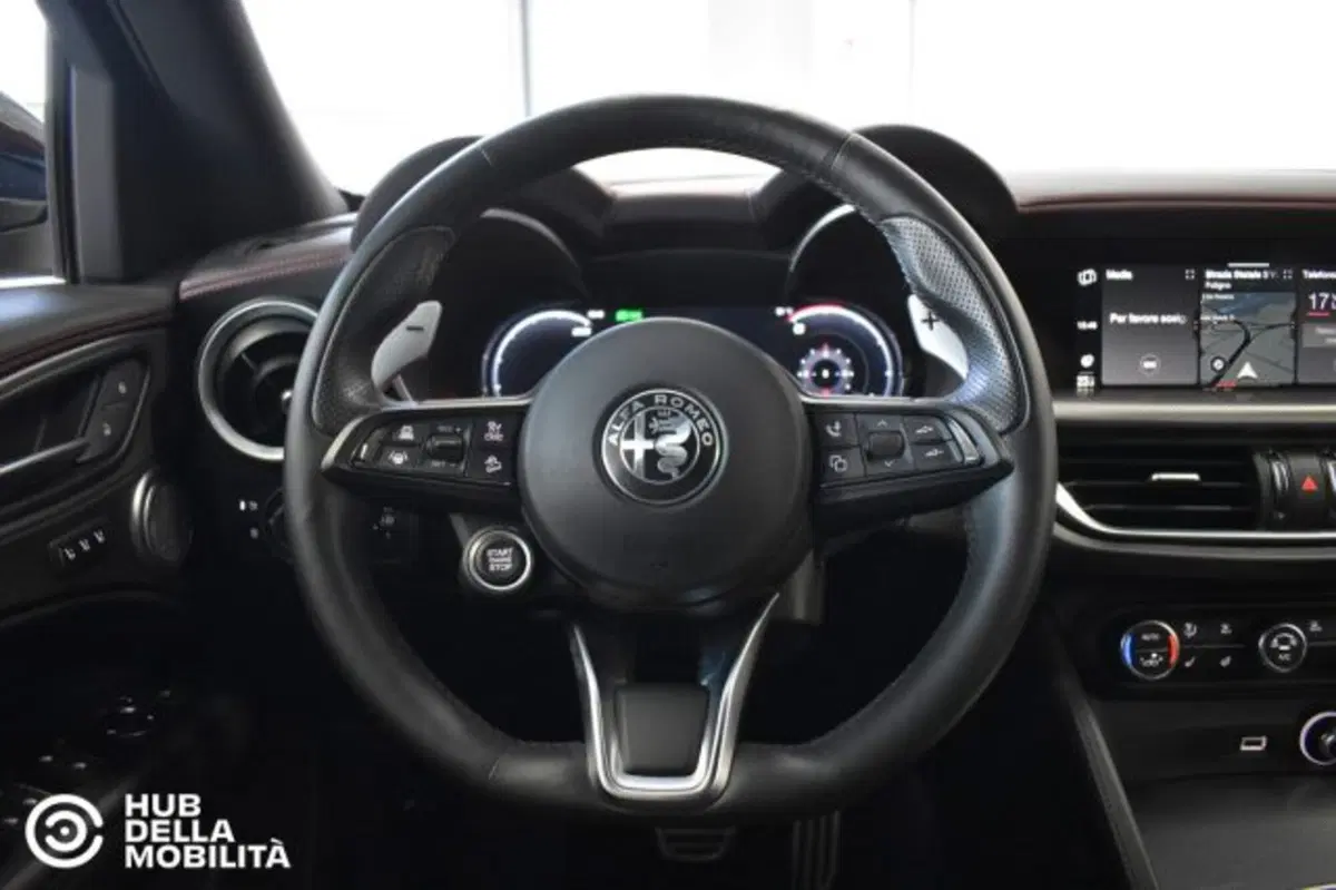 Alfa Romeo Stelvio usata a Perugia (8)
