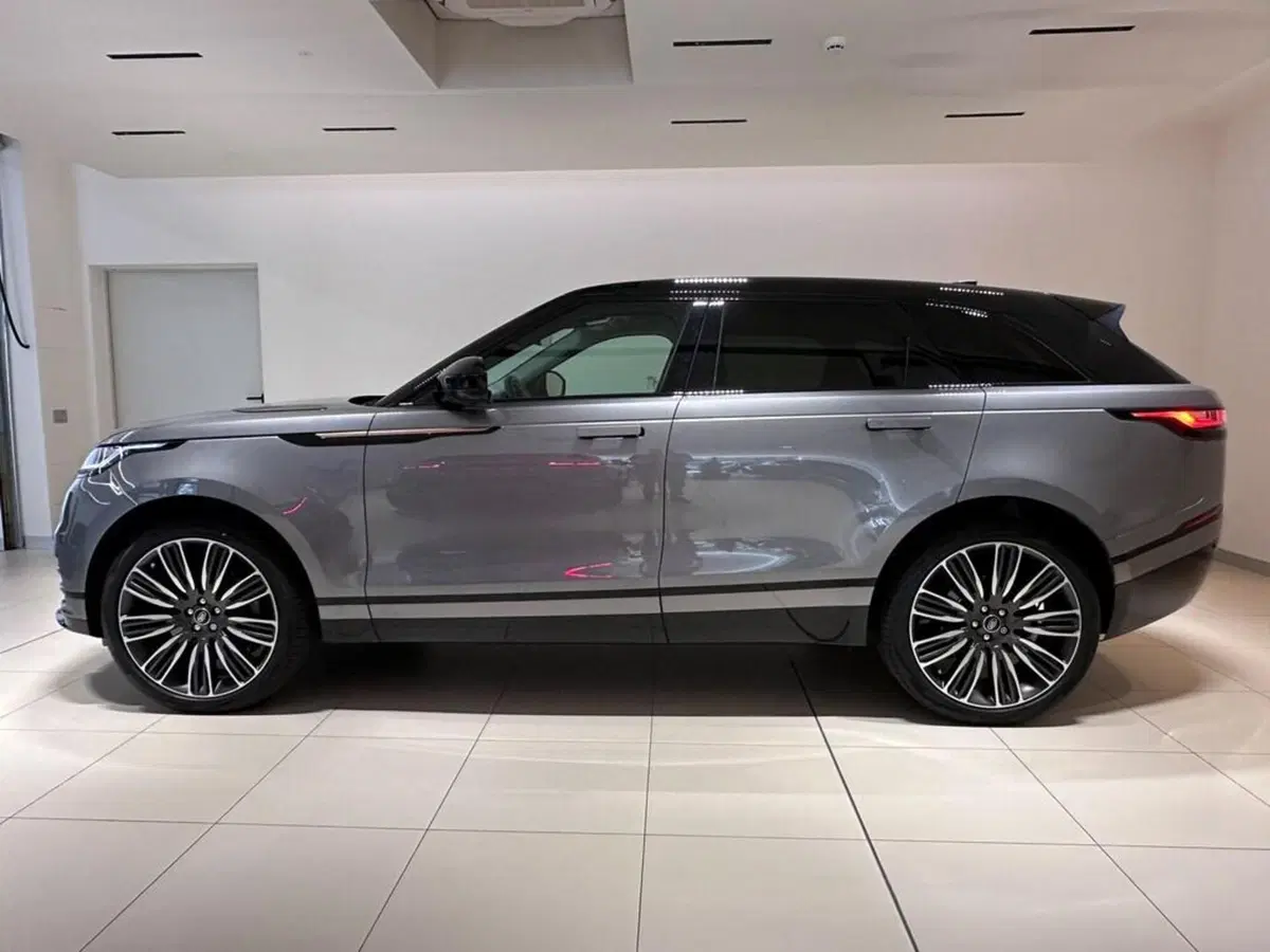 Land Rover Range Rover Velar usata a Varese (5)