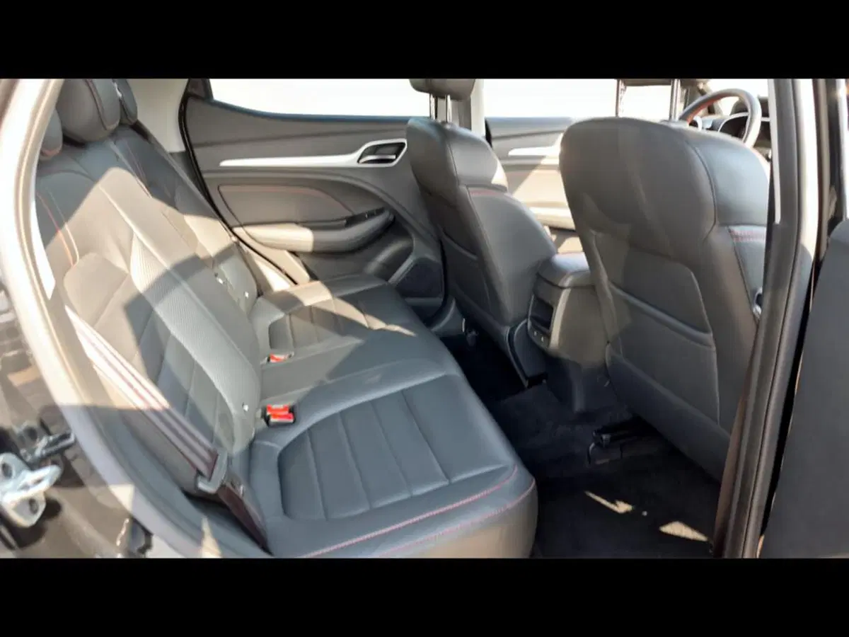 Mg ZS usata a Varese (5)