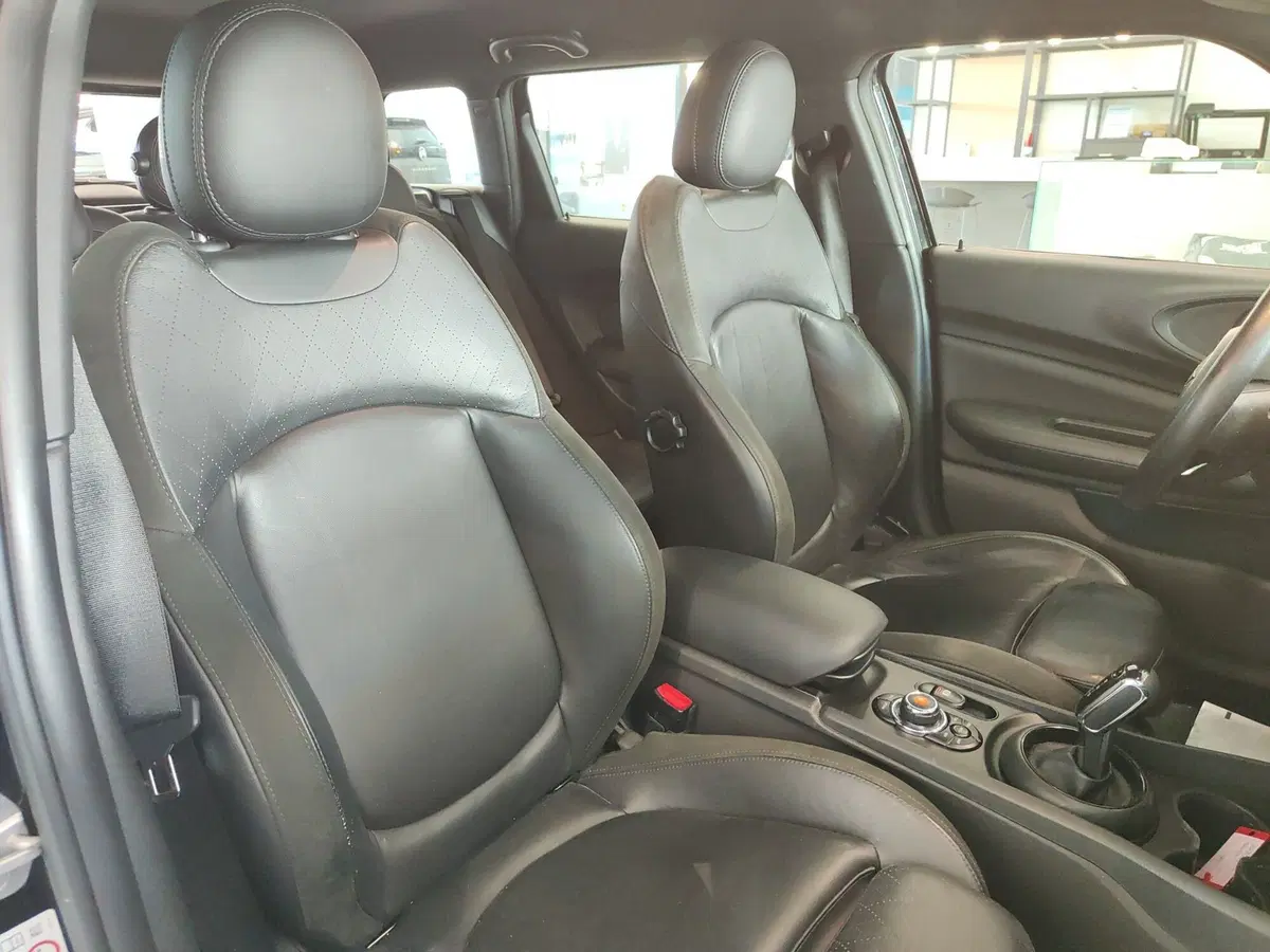 MINI Mini Clubman usata a Teramo (15)