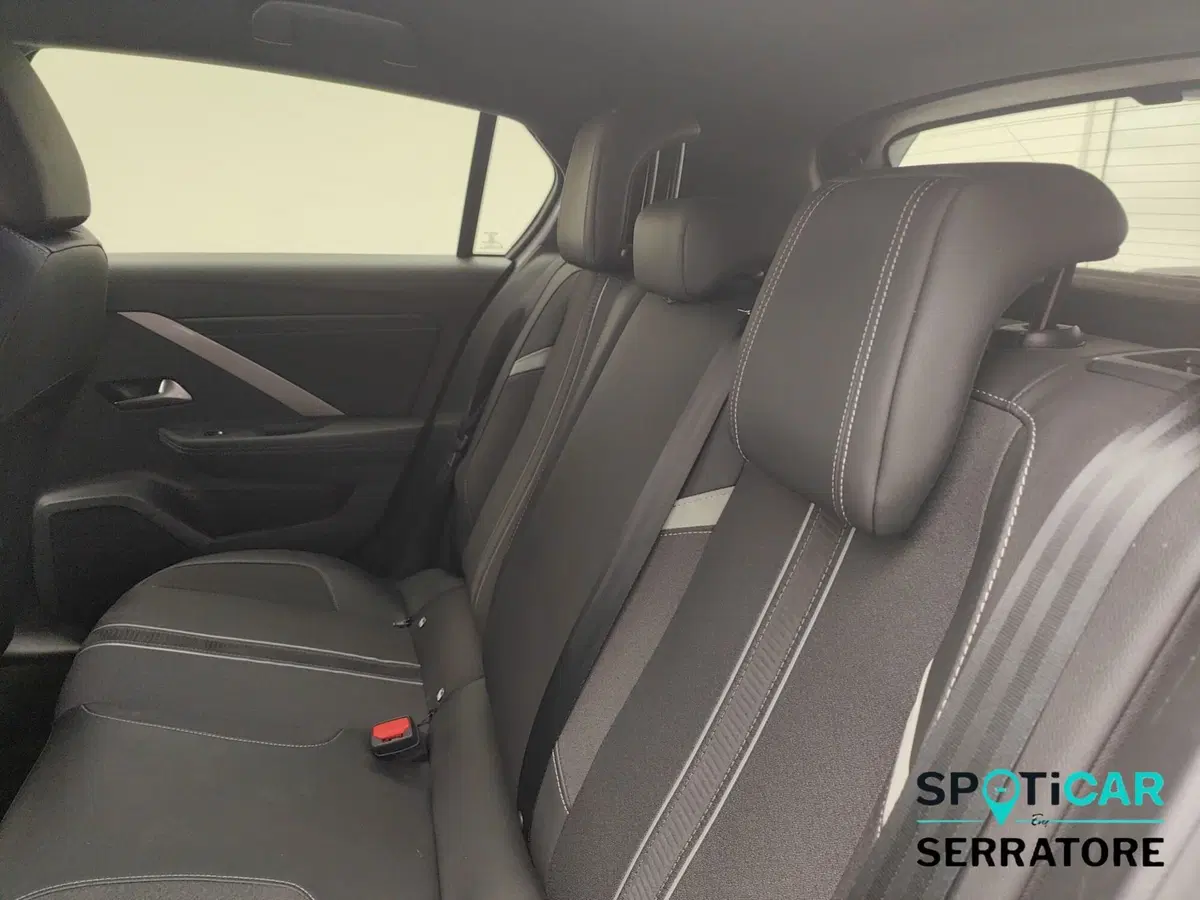 Opel Astra usata a Como (13)