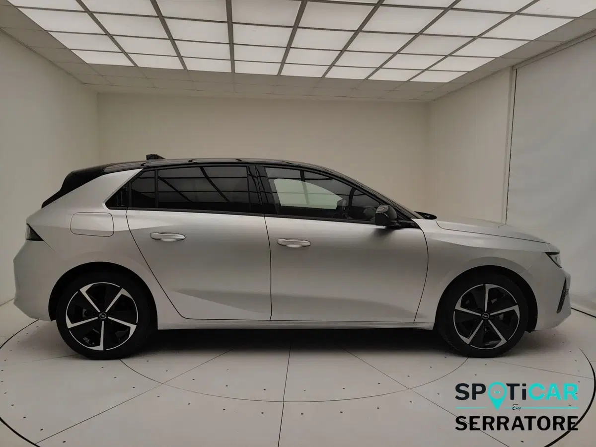 Opel Astra usata a Como (19)