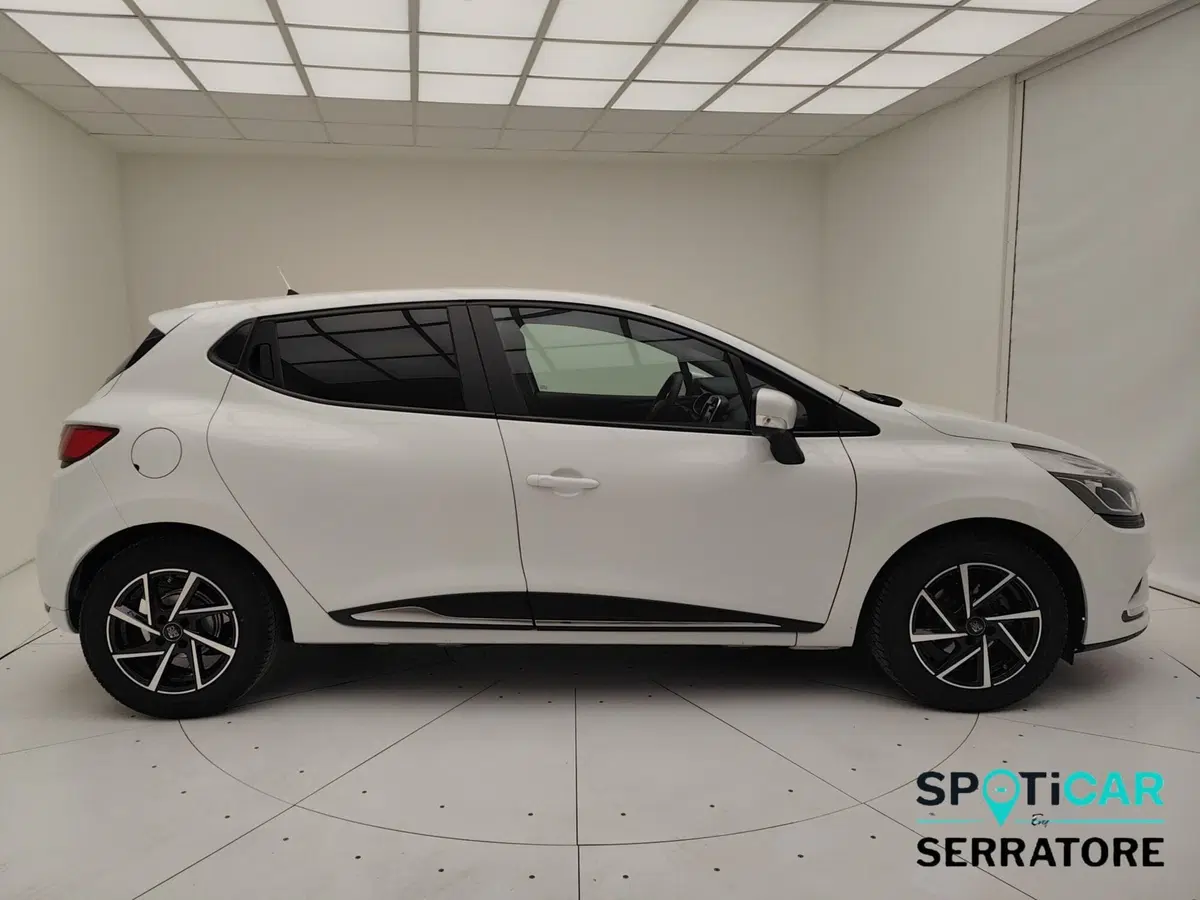 Renault Clio usata a Como (19)