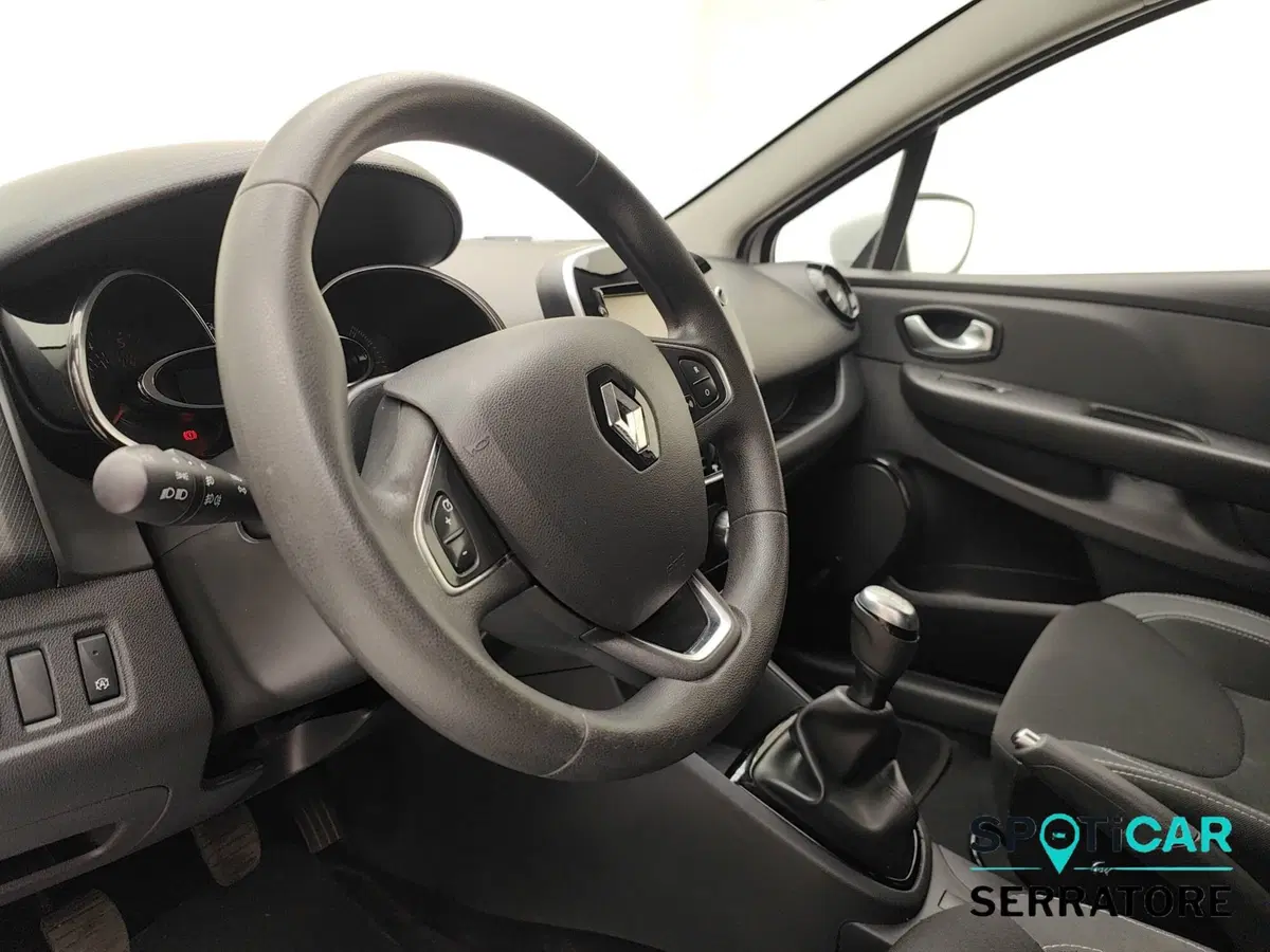 Renault Clio usata a Como (9)