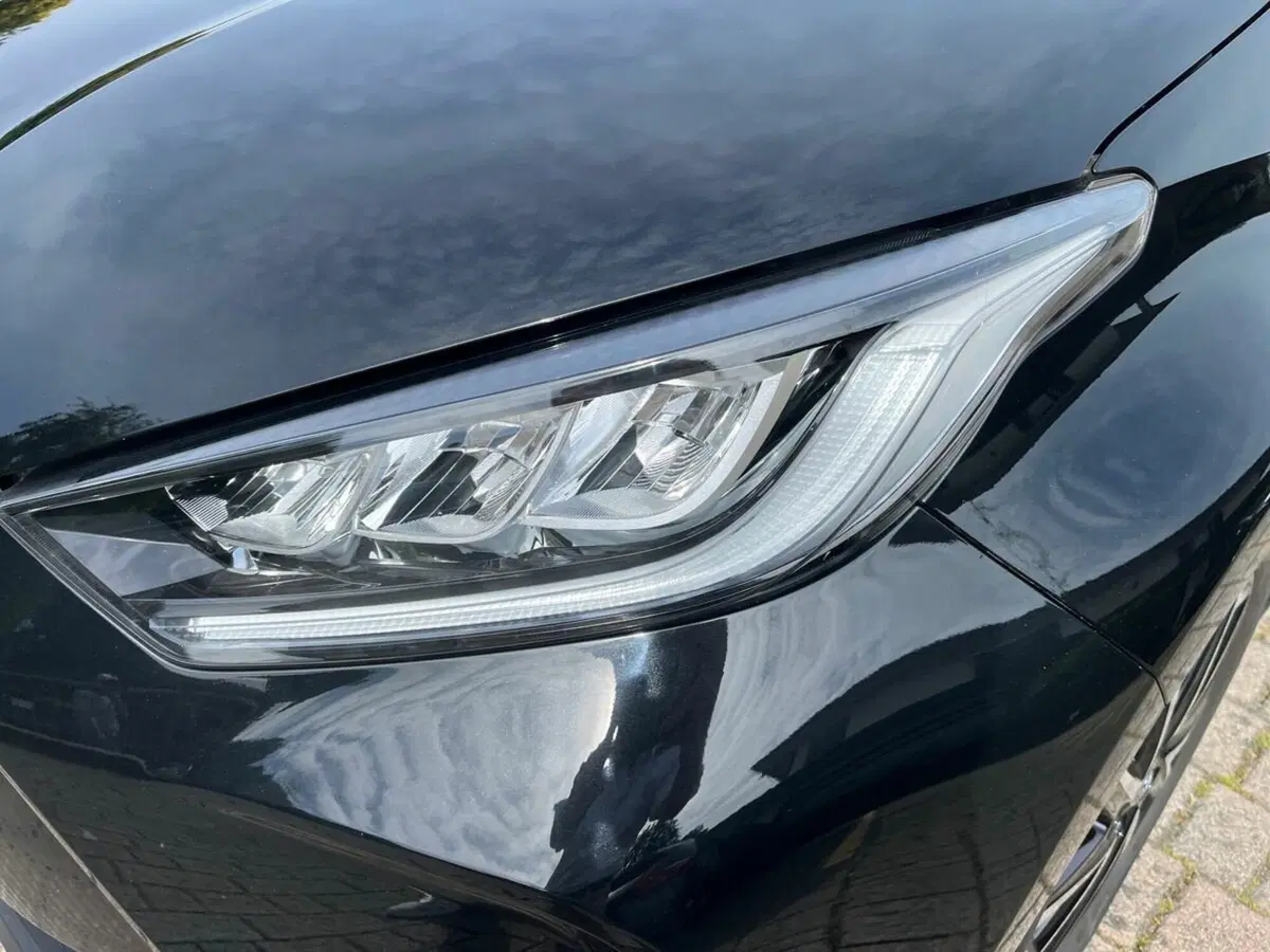 Toyota Yaris usata a Lecco (14)