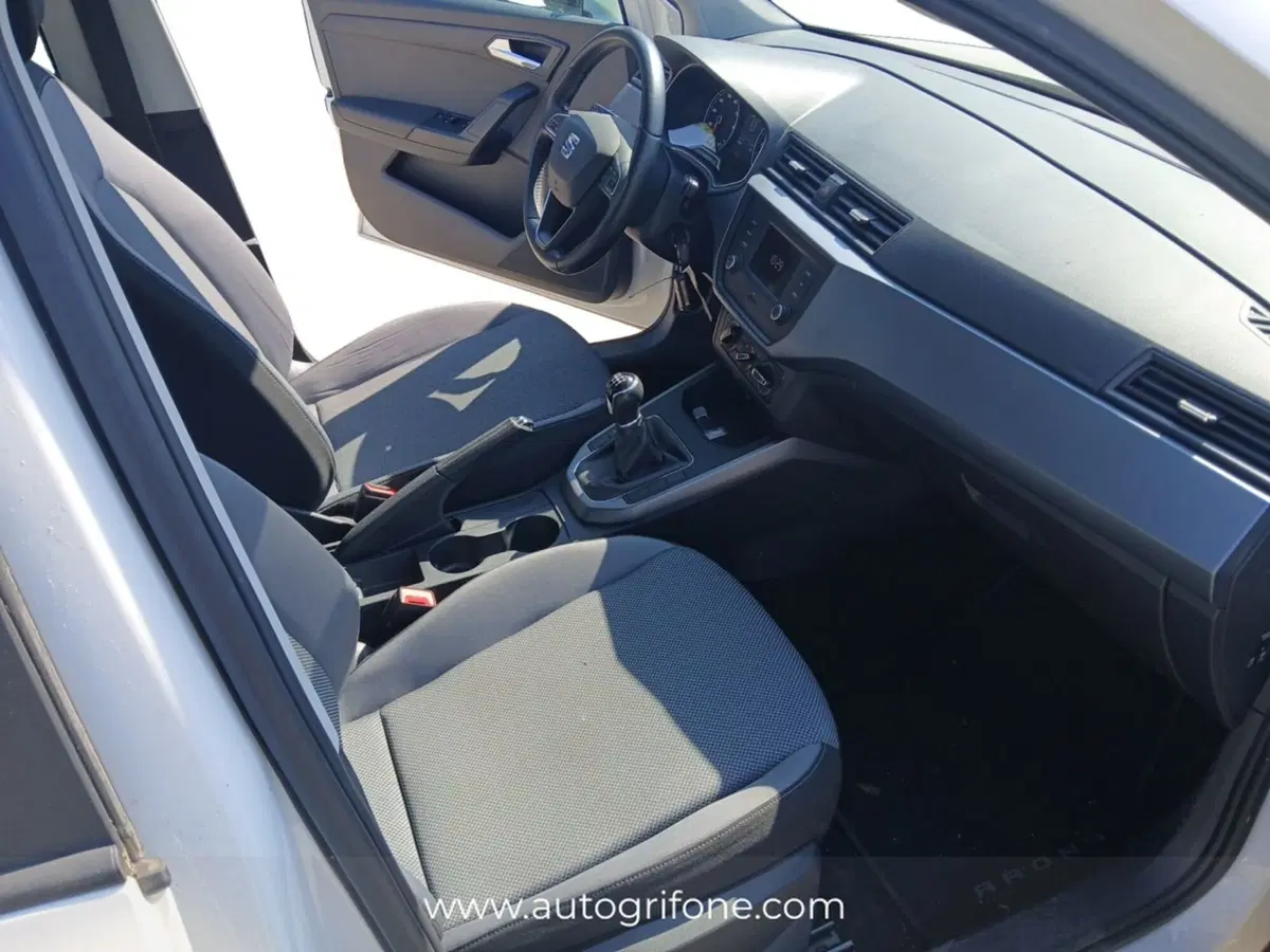 SEAT Arona usata a Modena (15)