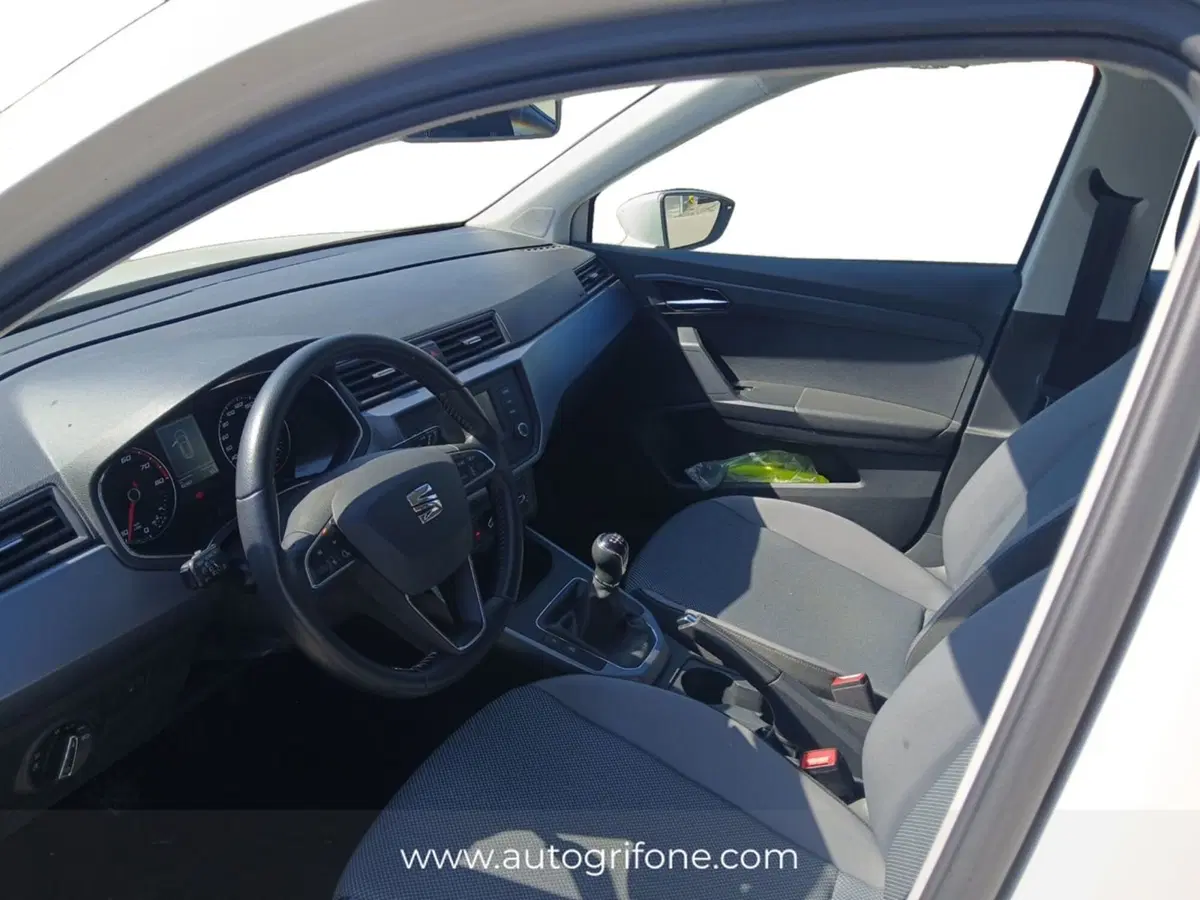 SEAT Arona usata a Modena (9)