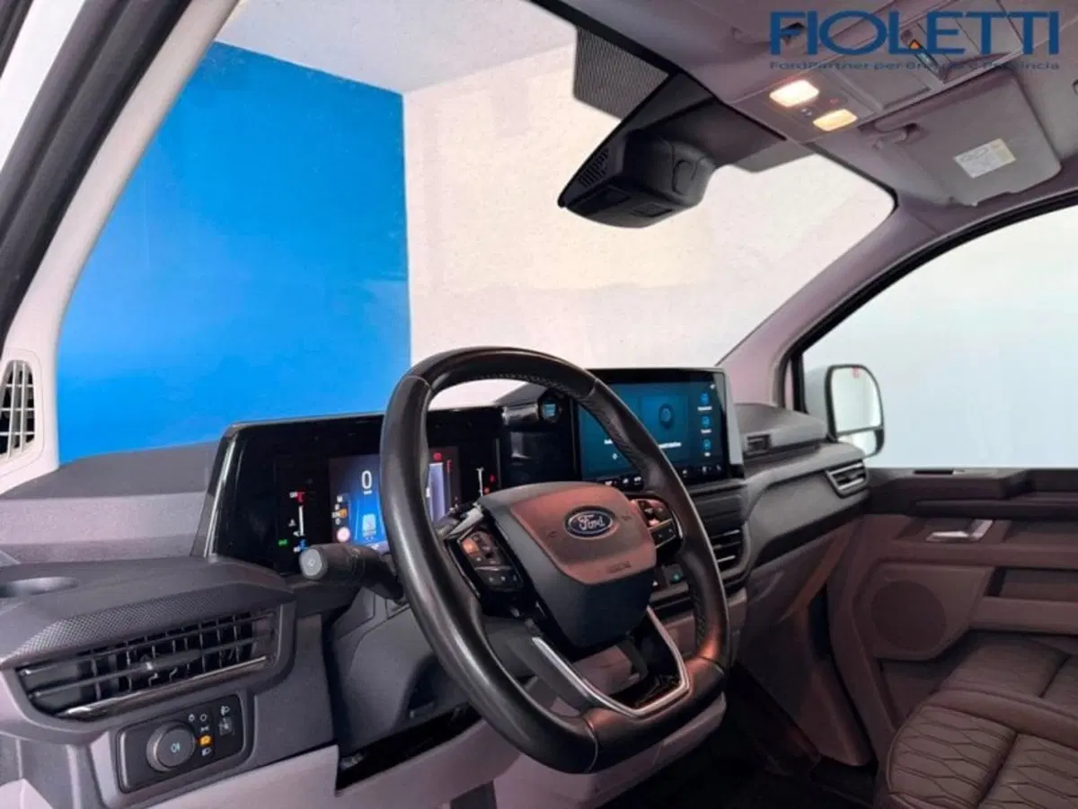 Ford Transit Custom Furgone usata a Brescia (10)