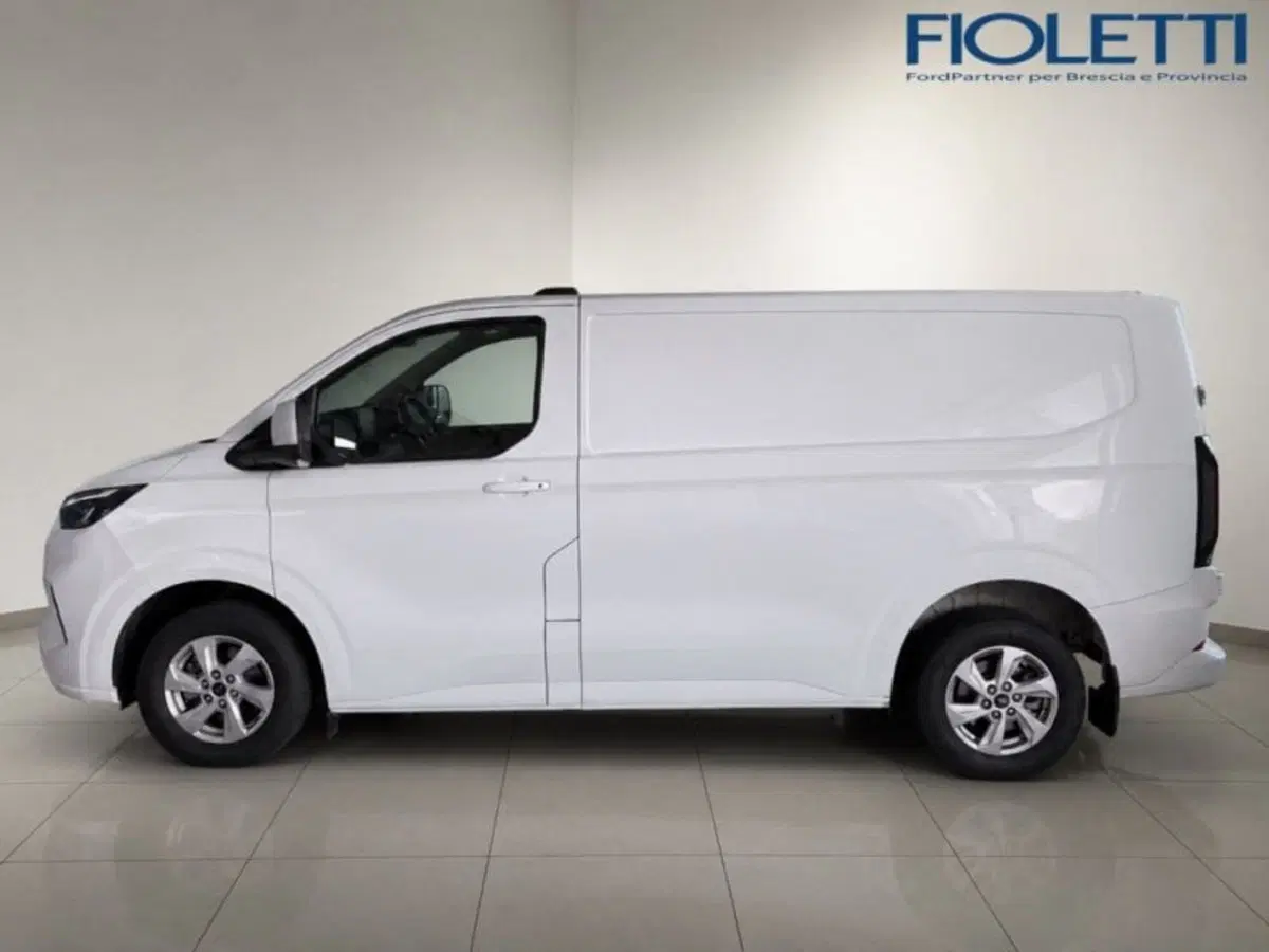 Ford Transit Custom Furgone usata a Brescia (4)