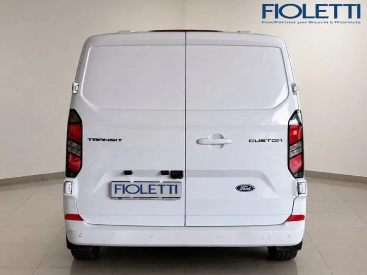 Ford Transit Custom Furgone usata a Brescia (5)