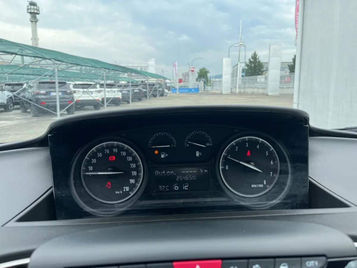 Lancia Ypsilon usata a Torino (14)