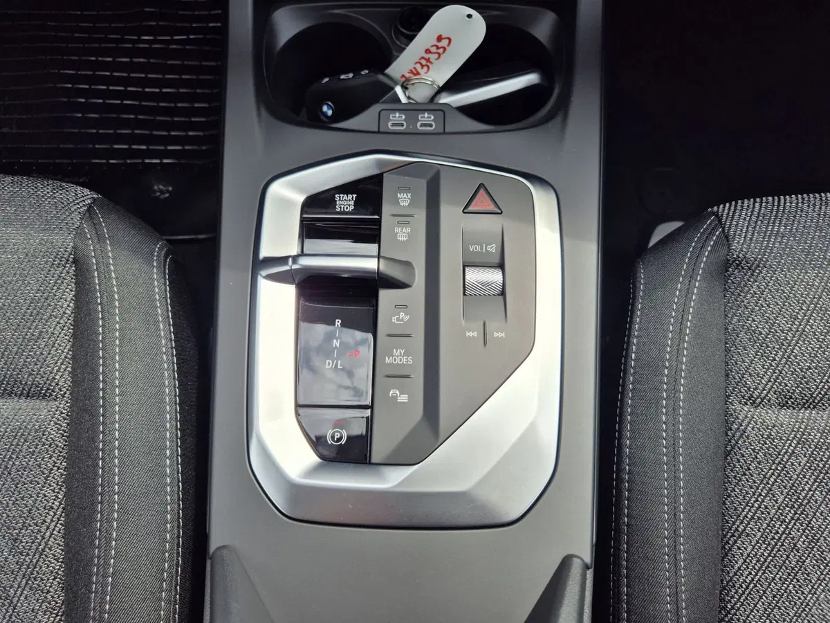 BMW Serie 1 nuova a Genova (10)