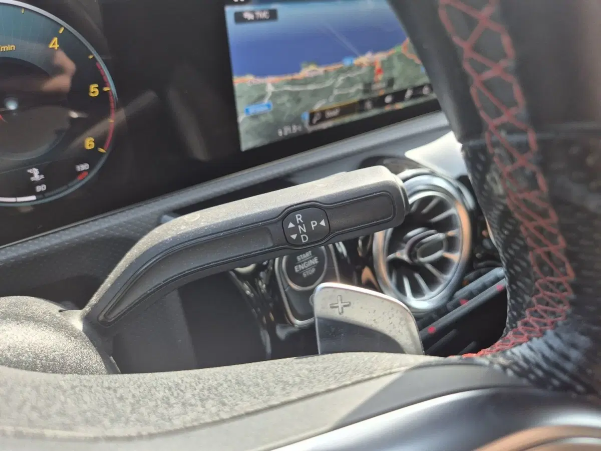 Mercedes-Benz CLA Shooting Brake usata  (10)