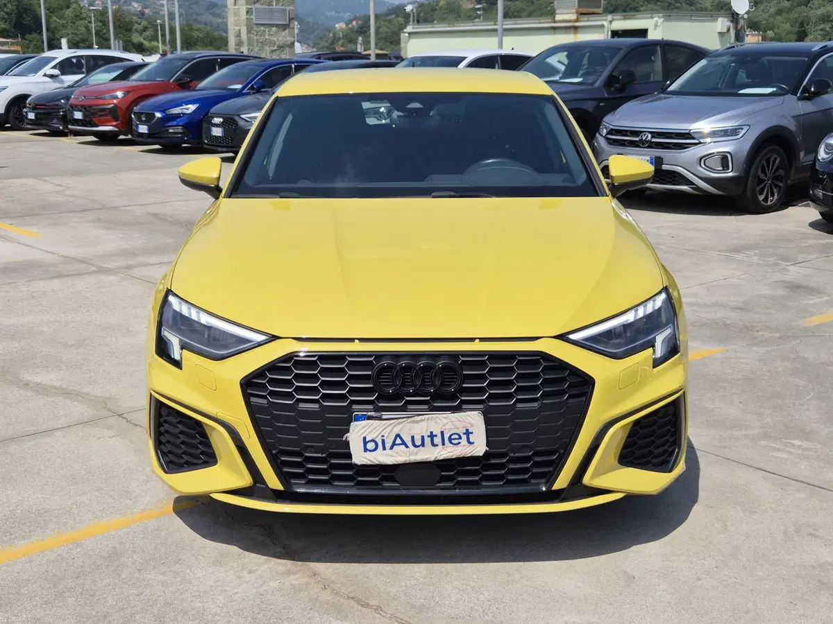 Audi A3 Sportback usata  (2)