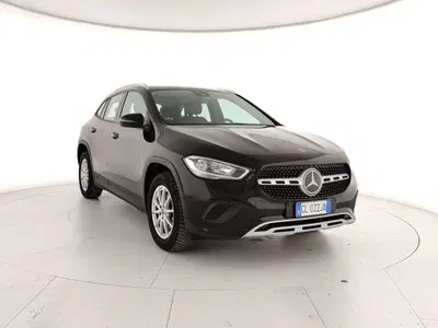 Mercedes-Benz GLA SUV 200 d Business Extra auto del 2022 usata a Caserta