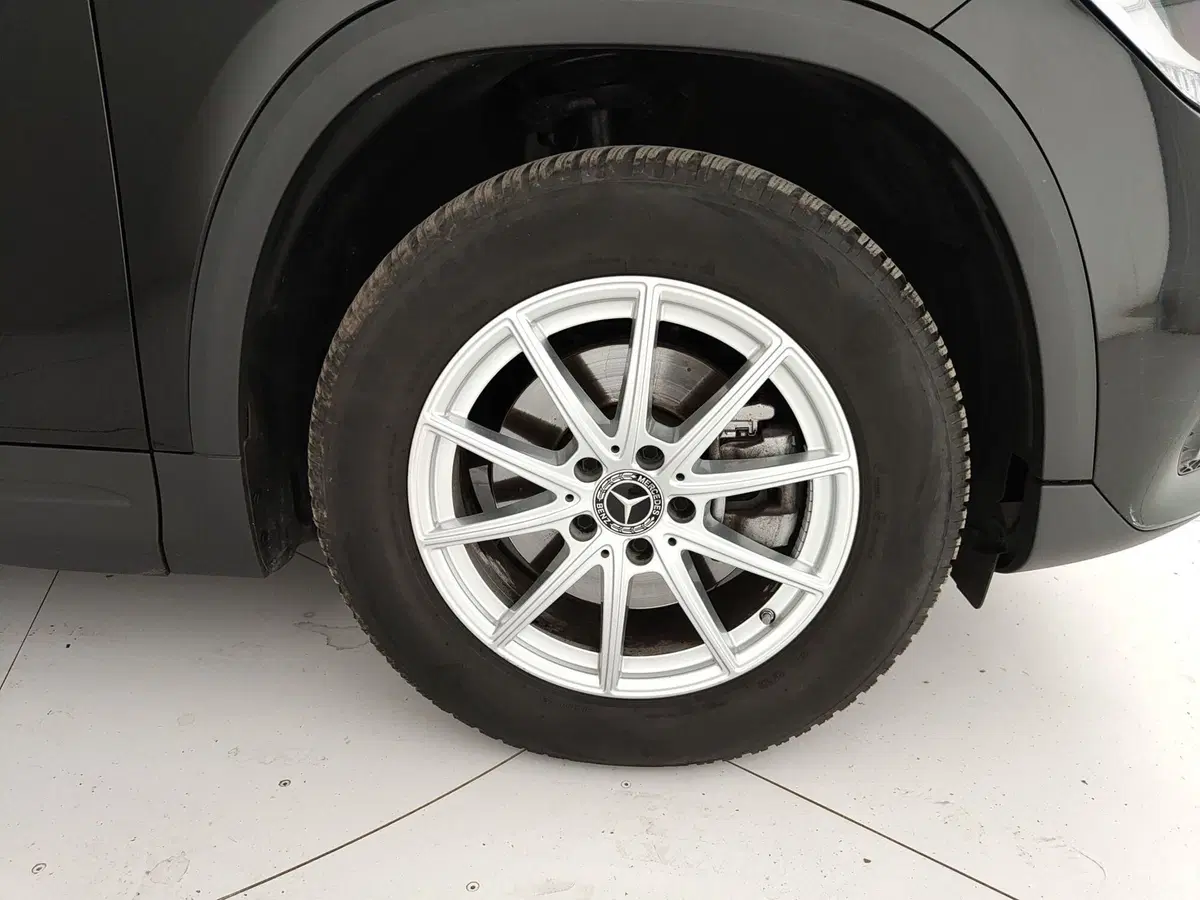 Mercedes-Benz GLA SUV usata a Caserta (11)